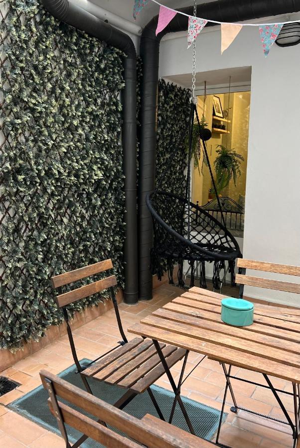 Apartamento Con Encanto Y Terraza En Barri Vell De Girona, El Cul De La Lleona Extérieur photo